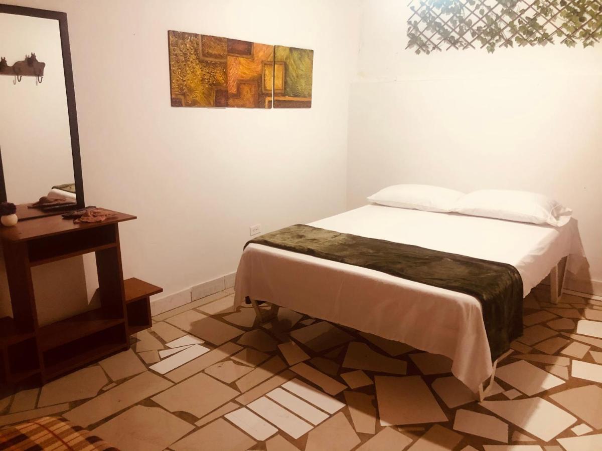 House Bed and Breakfast Guatapé Buitenkant foto